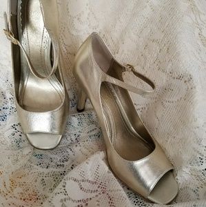 Franco Sarto heels